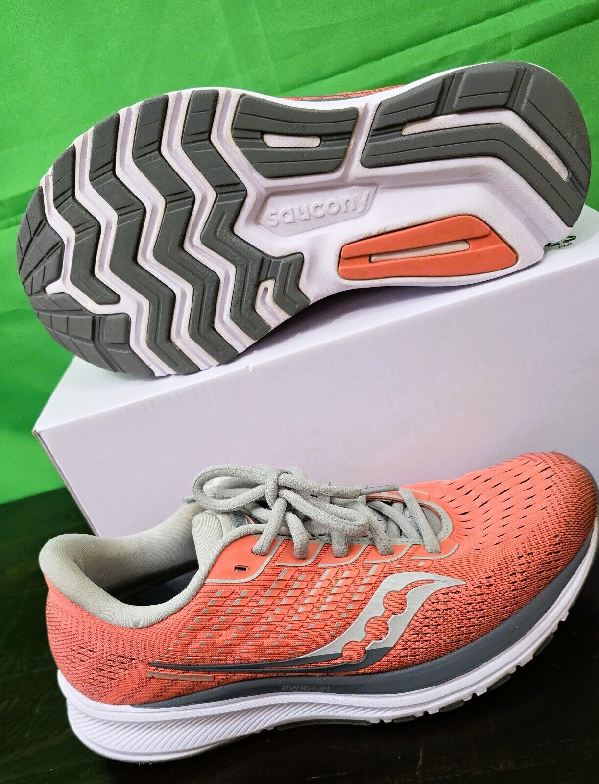 Saucony Ride 13 Running Shoe - Women's  Size 8 US