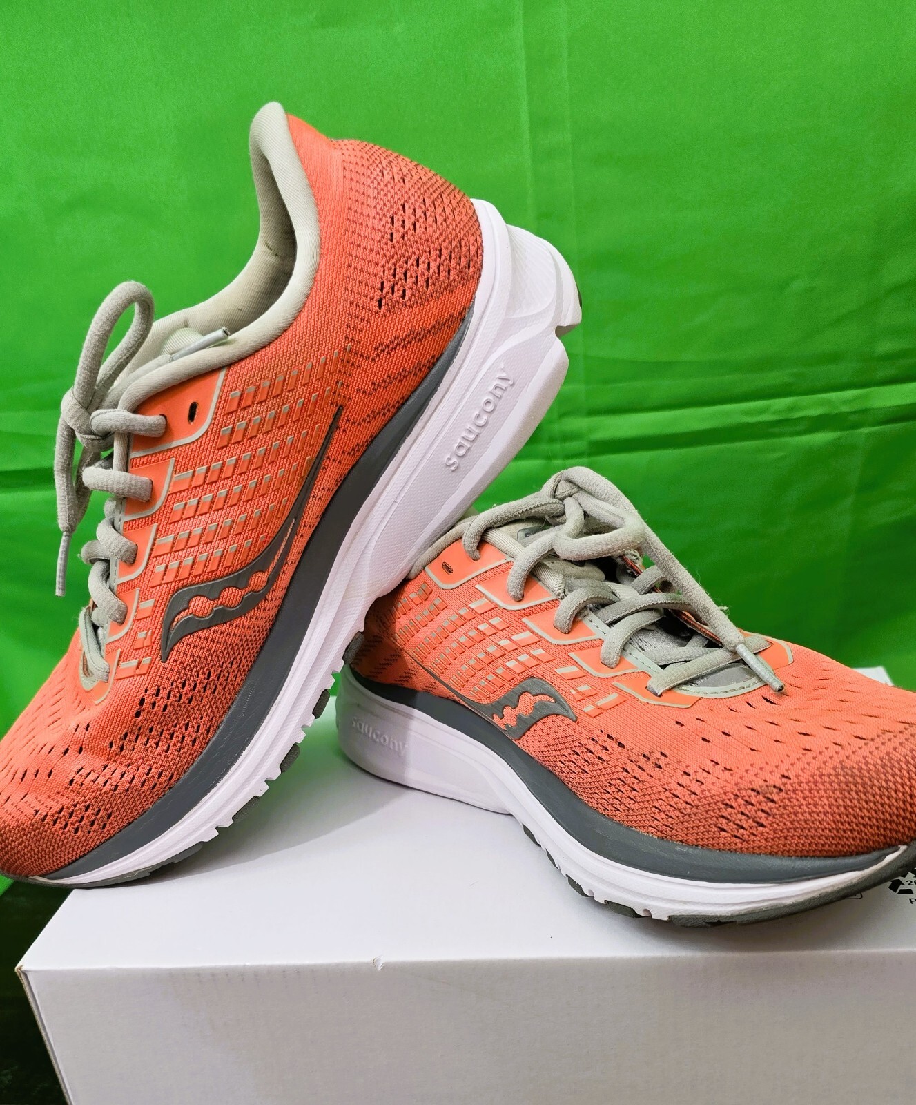 Saucony Ride 13 Running Shoe - Women's  Size 8 US