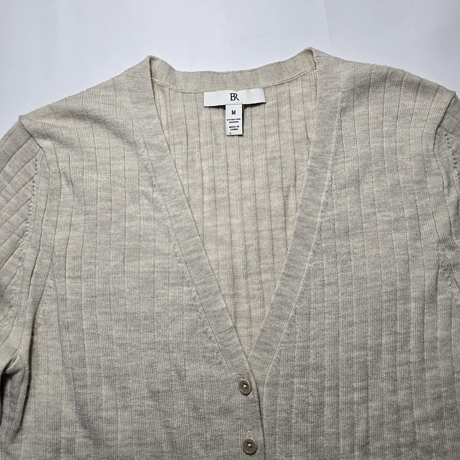 Banana Republic Women’s Ribbed Merino Wool Cardigan Size M Cream Button Front