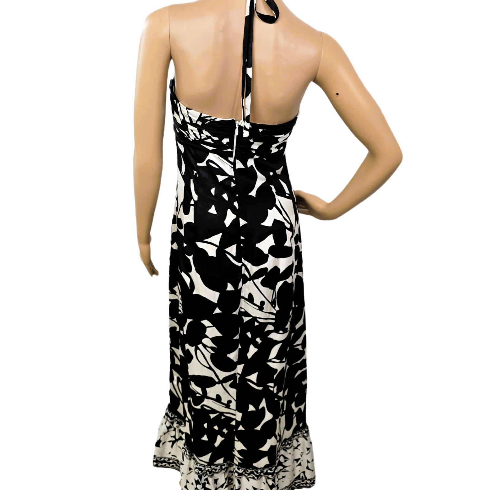 White House Black Market NWT Maxi Dress Size 2 Halter Sleeveless Floral