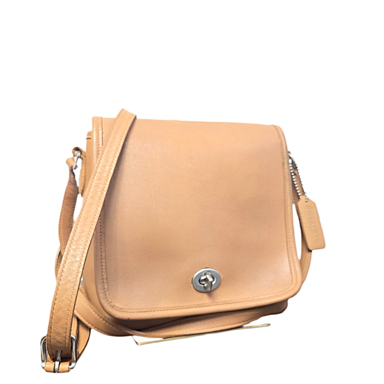 VTG 1991 COACH 9076 Companion Flap Bag Khaki USA Made Glovetanned Leather - Used