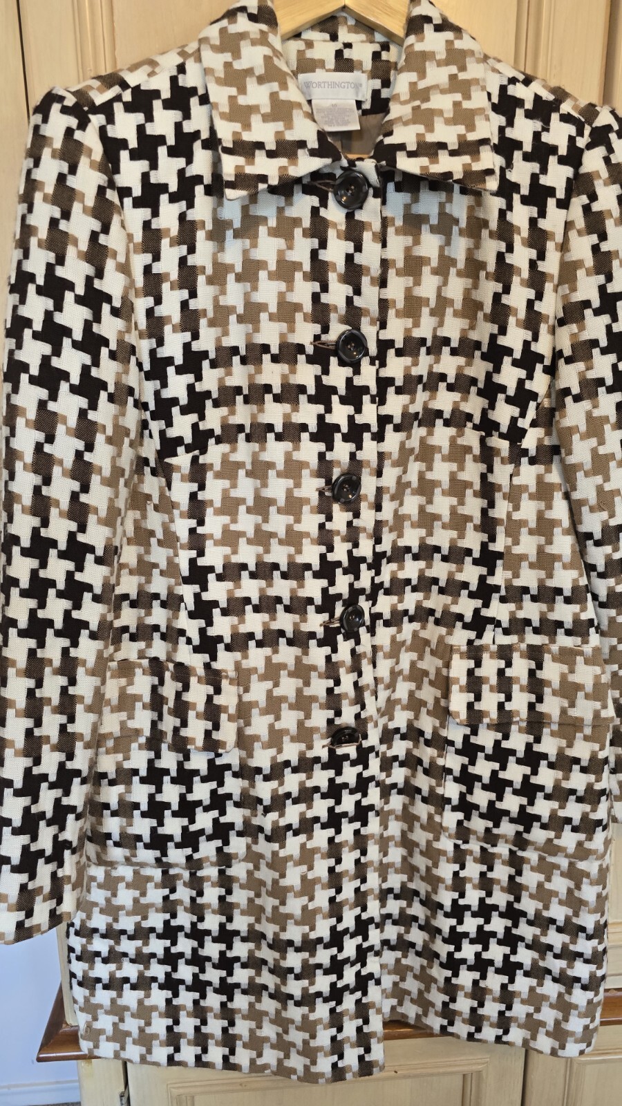 Worthington Women's Classic Coat - Size 10 (Medium) | Houndstooth Brown & Ivory.