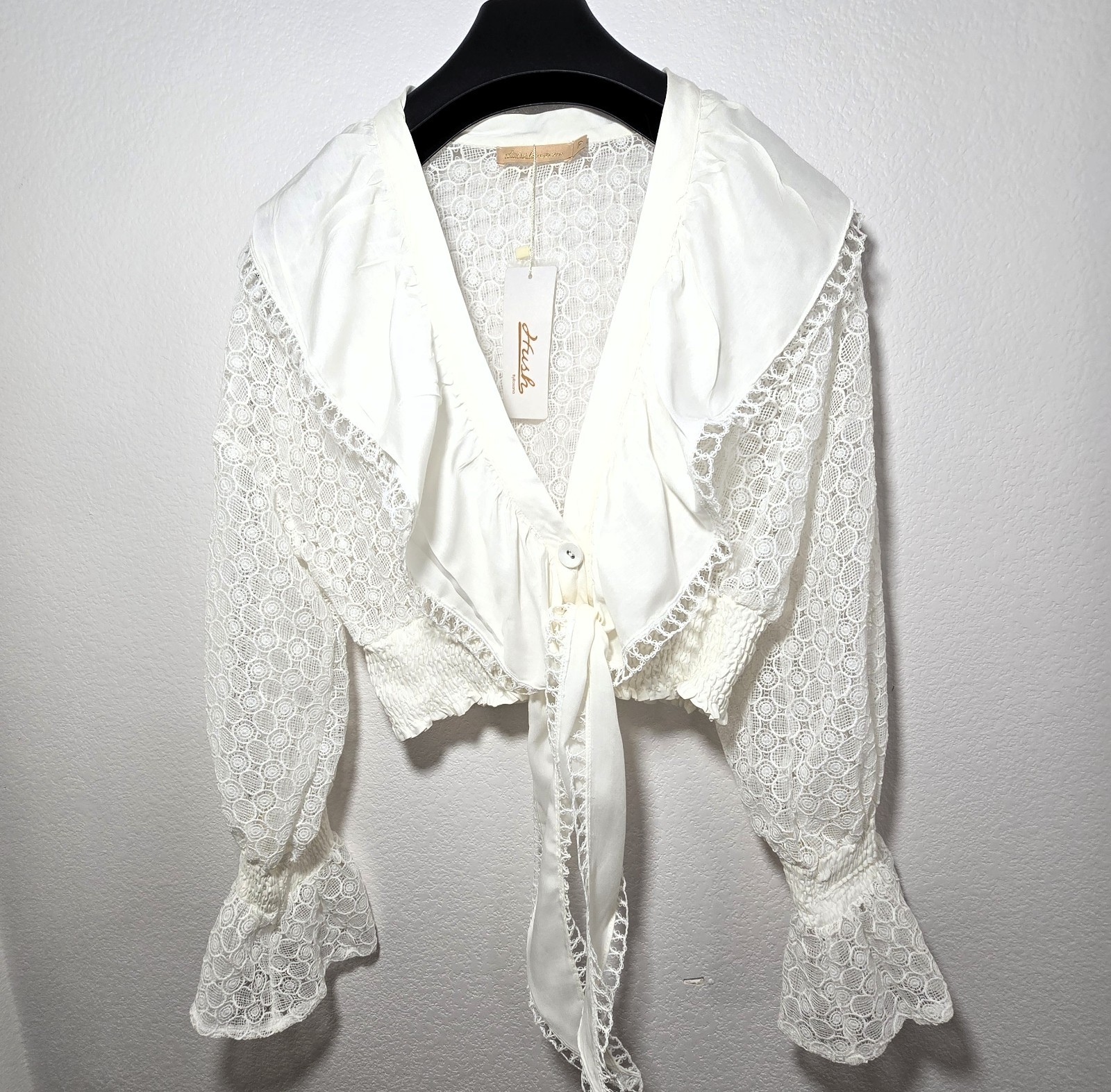 HUSH Women’s Off White Lace Ruffle Boho Cropped Blouse Long Sleeve Sz S