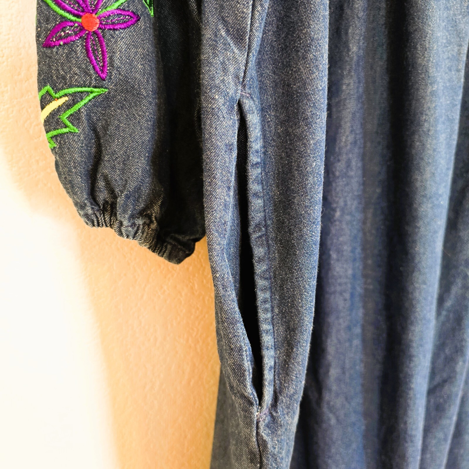 VTG Naqui NY 1XL Denim Embroidered Boho Cottagecore Midi Dress w/ Pockets