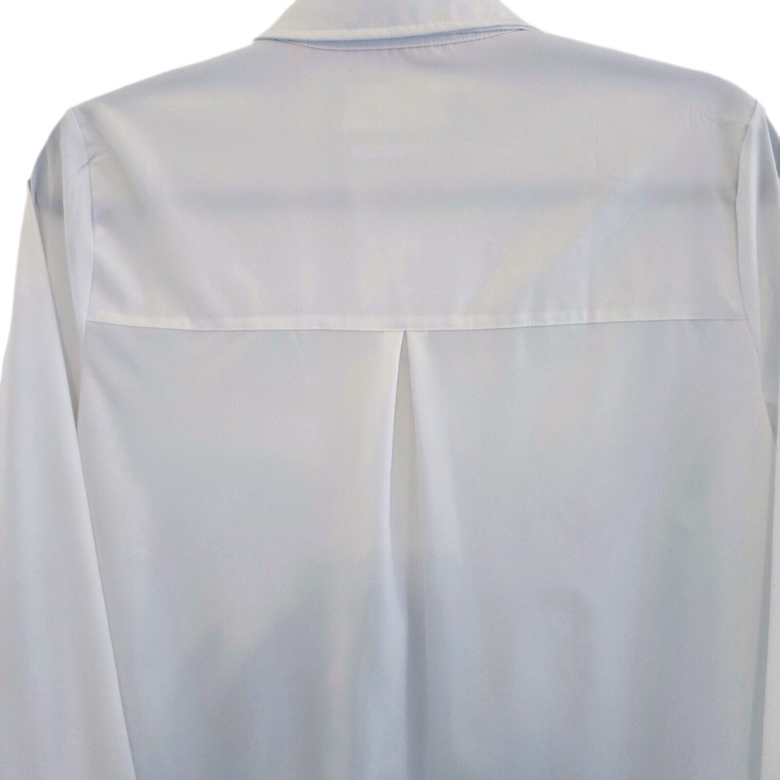 Modern Ambition Women's Delightfully Technical Travel Shirt – Size S White