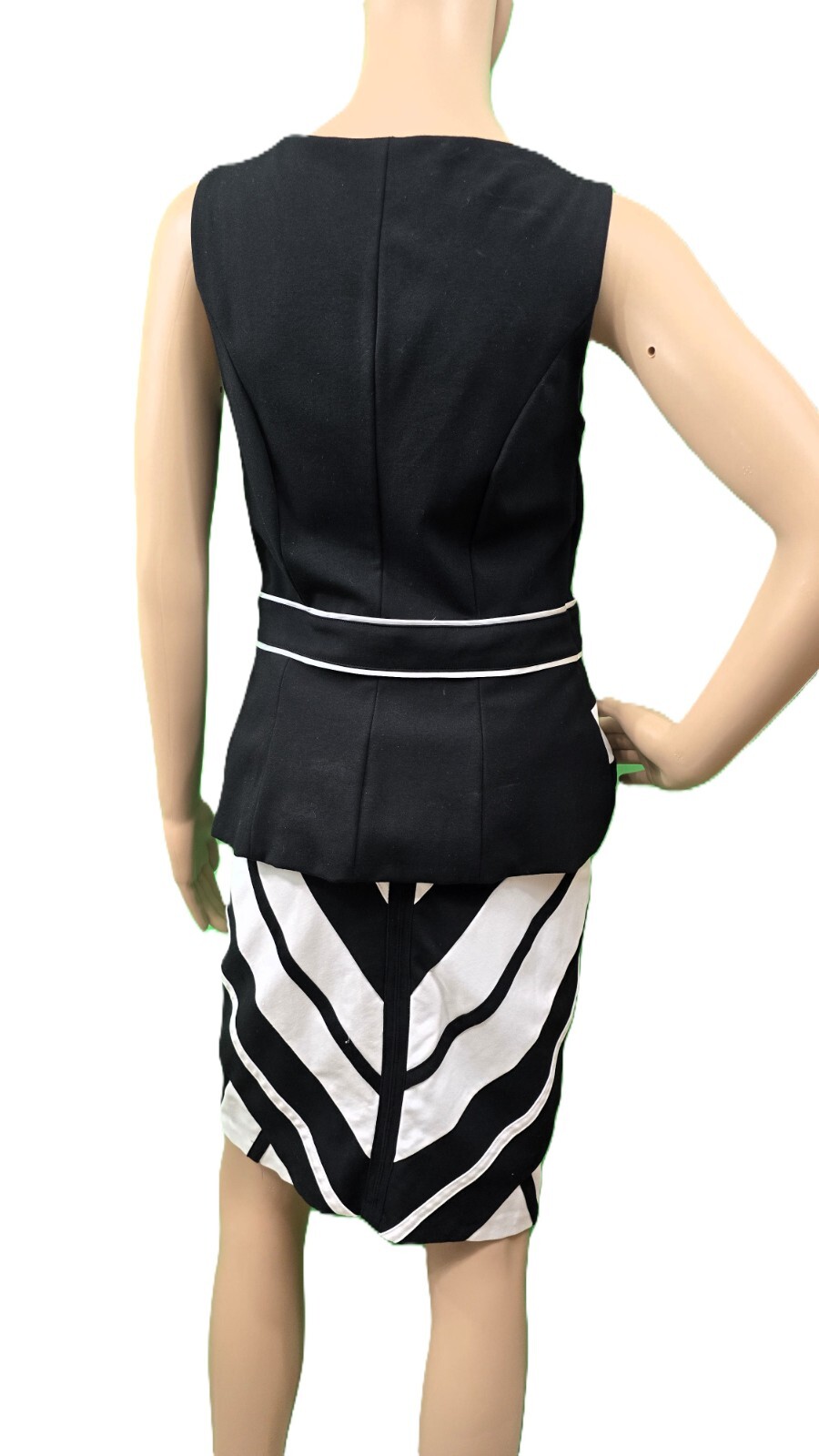 White House Black Market – High-Quality Geometric Top & Skirt Set, Size S!
